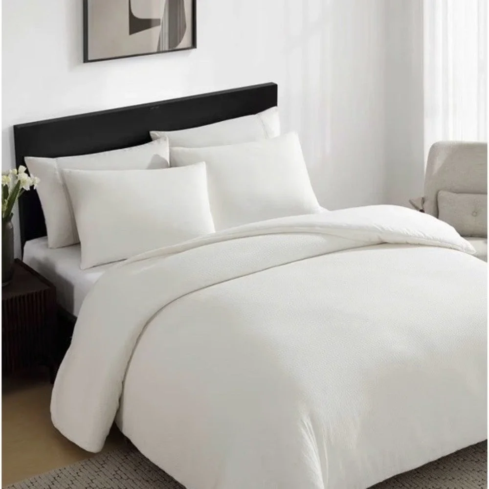 Vera Wang Oversized KING Comforter & Shams Basketweave 3-piece Set WHITE